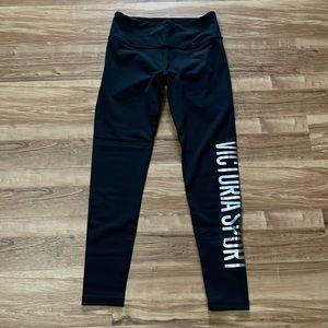 Victoria’s Secret legging size medium.
